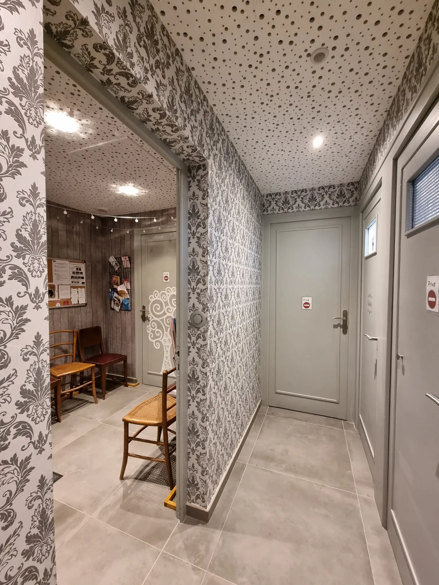 Entrée du cabinet Isabelle Ageron Vicat à Albertville